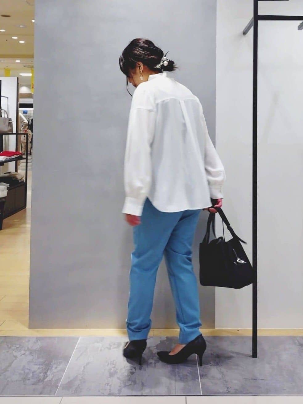 TOMOMIさんの「INDIVI｜【洗える／裏起毛】ストレッチウォームパンツ」を使ったコーディネート