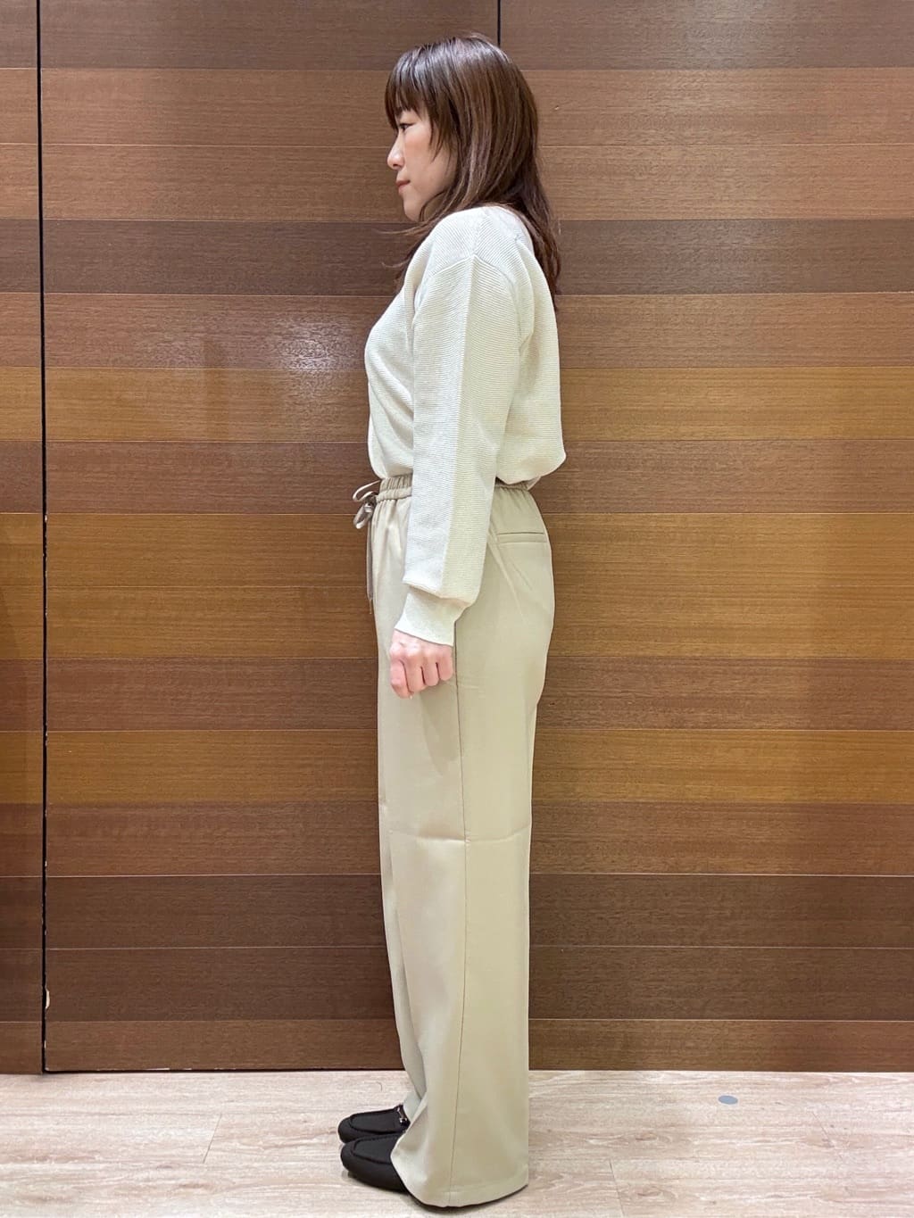 maichiさんの「OPAQUE.CLIP｜イージーワイドパンツ【洗濯機OK】」を使ったコーディネート