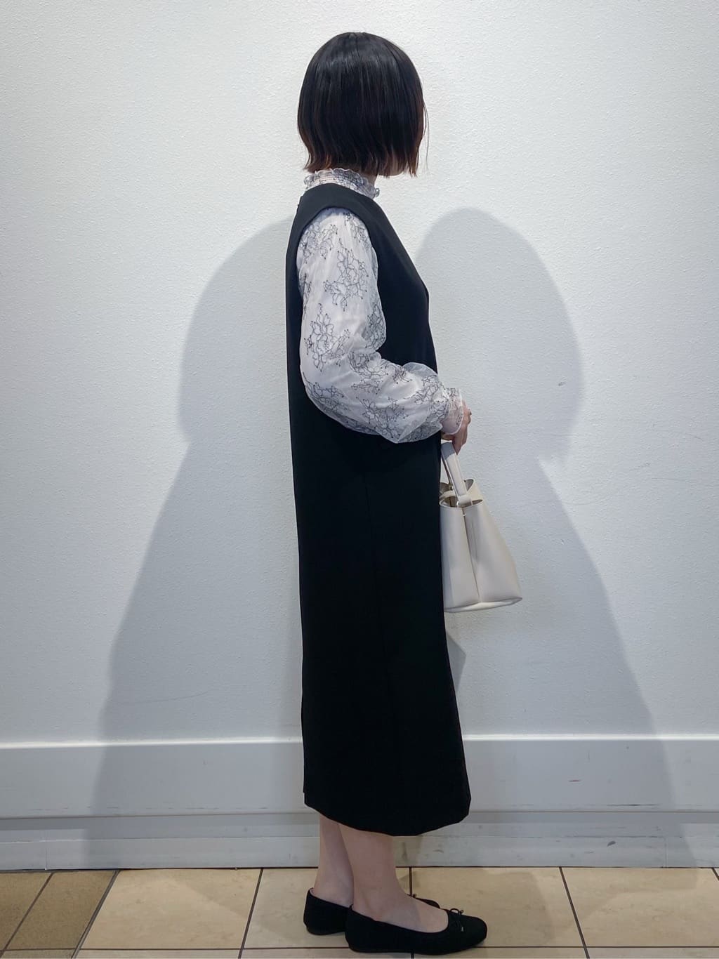 kimiさんの「index｜フリルハイネックレーストップス【洗濯機OK】」を使ったコーディネート