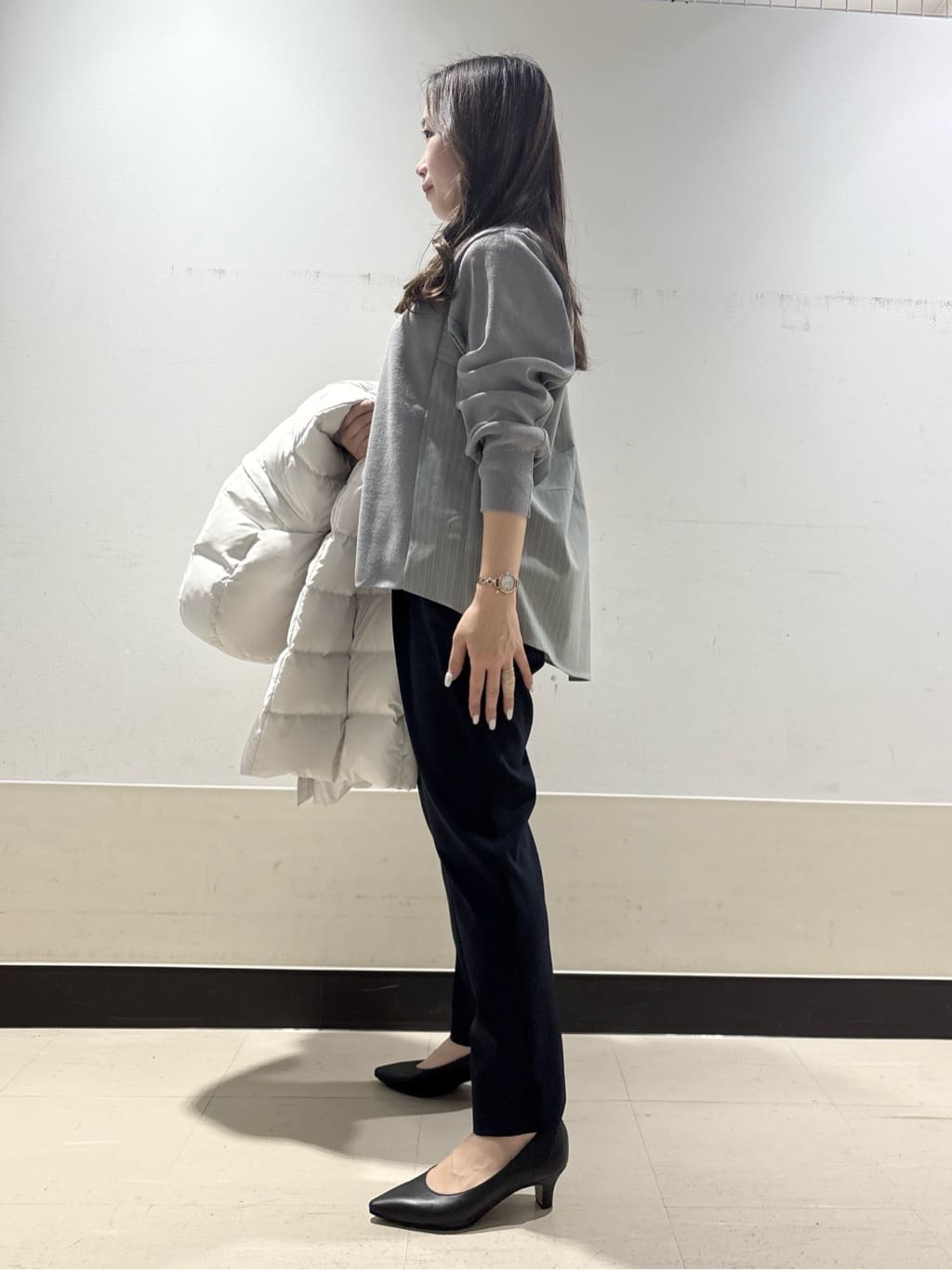 kahoさんの「INDIVI｜【洗える／選べる8色】トーンアップニット」を使ったコーディネート