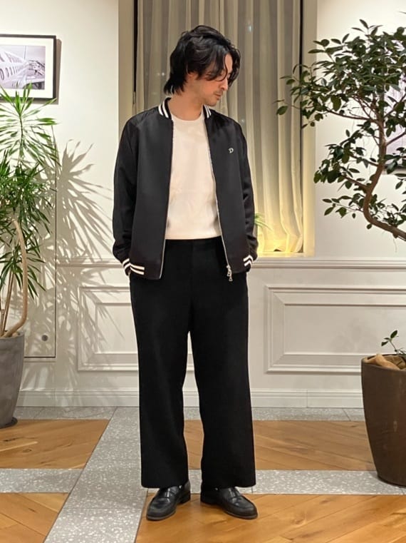 junyaさんの「DRESSTERIOR｜【MonoMax4月号掲載】ピストルラビット スカジャン」を使ったコーディネート