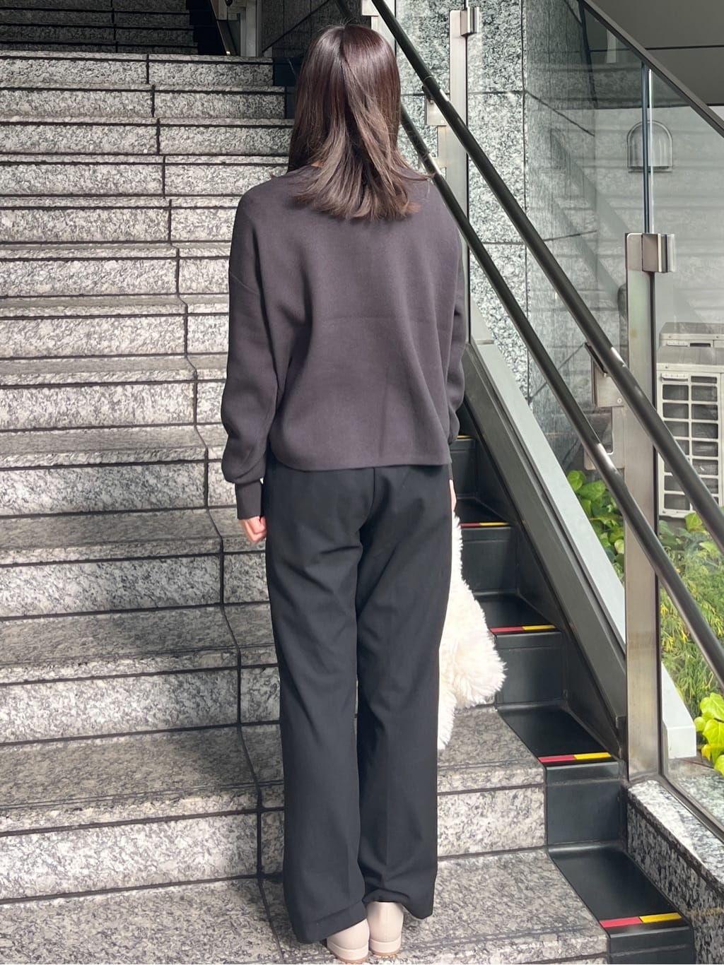 HANNAさんの「OPAQUE.CLIP｜ヘンリーネックニット／前後2WAY【洗濯機OK】」を使ったコーディネート