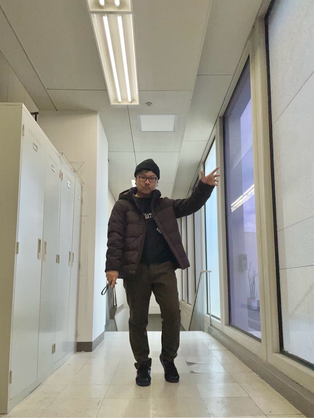 MAKOTO AIさんの「TAKEO KIKUCHI｜カラーコンビ ダウンブルゾン」を使ったコーディネート