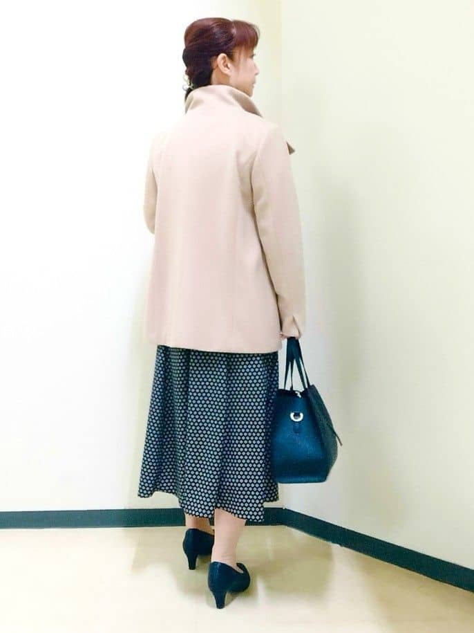 花さんの「Reflect｜【通勤/お出かけ◎】ジオメプリントクラシカルワンピース」を使ったコーディネート