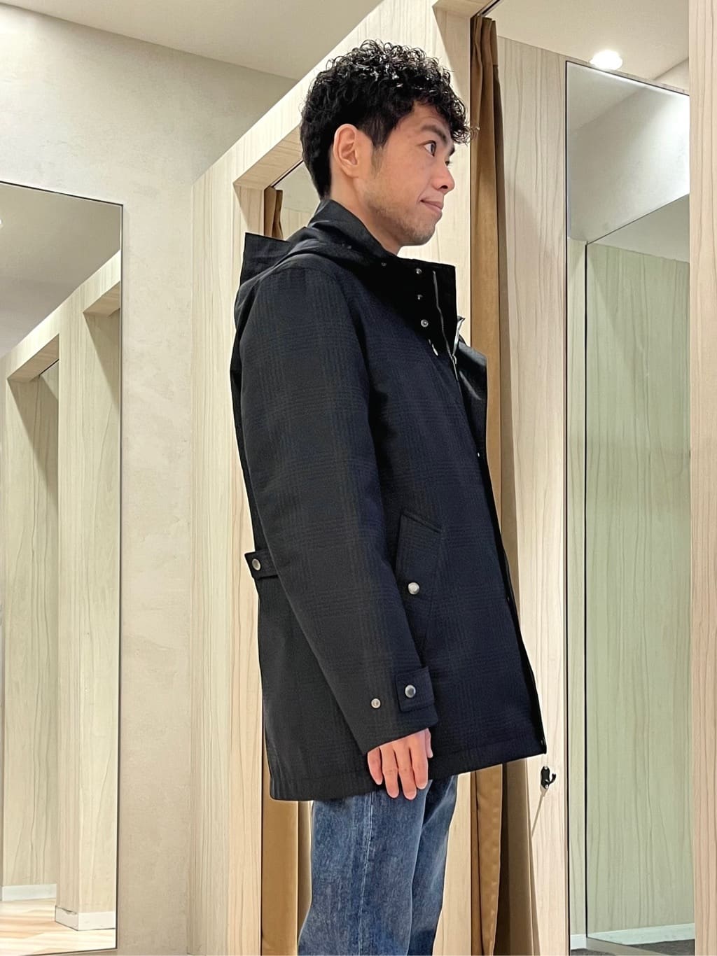 URAさんの「TAKEO KIKUCHI｜【Made in JAPAN】播州織 ドビー千鳥シャツ」を使ったコーディネート