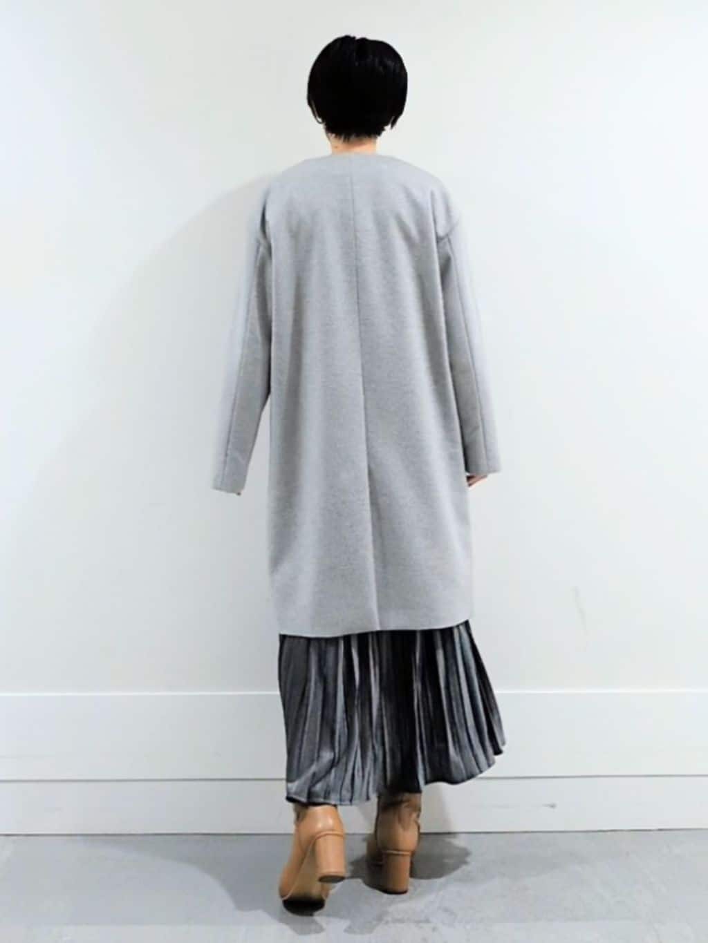 ミズタさんの「UNTITLED｜【8色展開／コンパクト丈】レーヨン混 コクーンニット」を使ったコーディネート