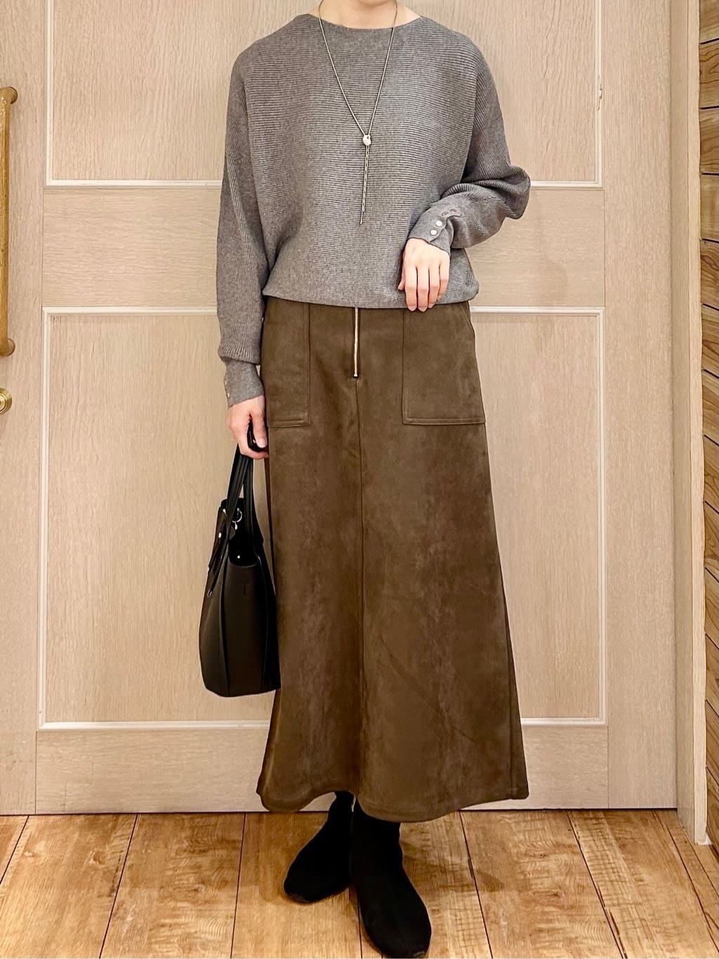 ちぐささんの「SHOO･LA･RUE｜【軽量/2WAY】コーデのアクセントになる　配色トートバッグ」を使ったコーディネート