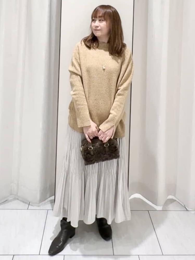ʏᴜᴋɪᴋᴏさんの「UNTITLED｜【ゆったり】三つ杢カラーニット」を使ったコーディネート
