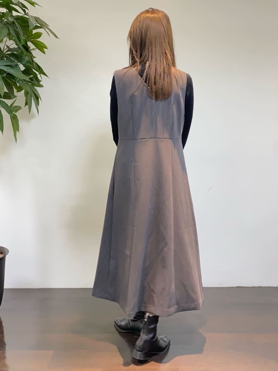 tomoさんの「UNTITLED｜【ハイネック/レイヤード/重ね着におすすめ】トリコットベロア シアーインナー」を使ったコーディネート