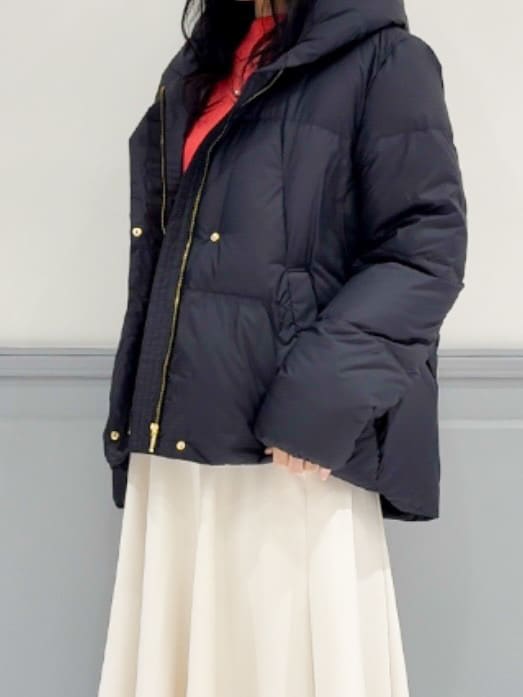 moeさんの「grove｜【名品アウター／800FP・多機能】つつまれダウンショート」を使ったコーディネート