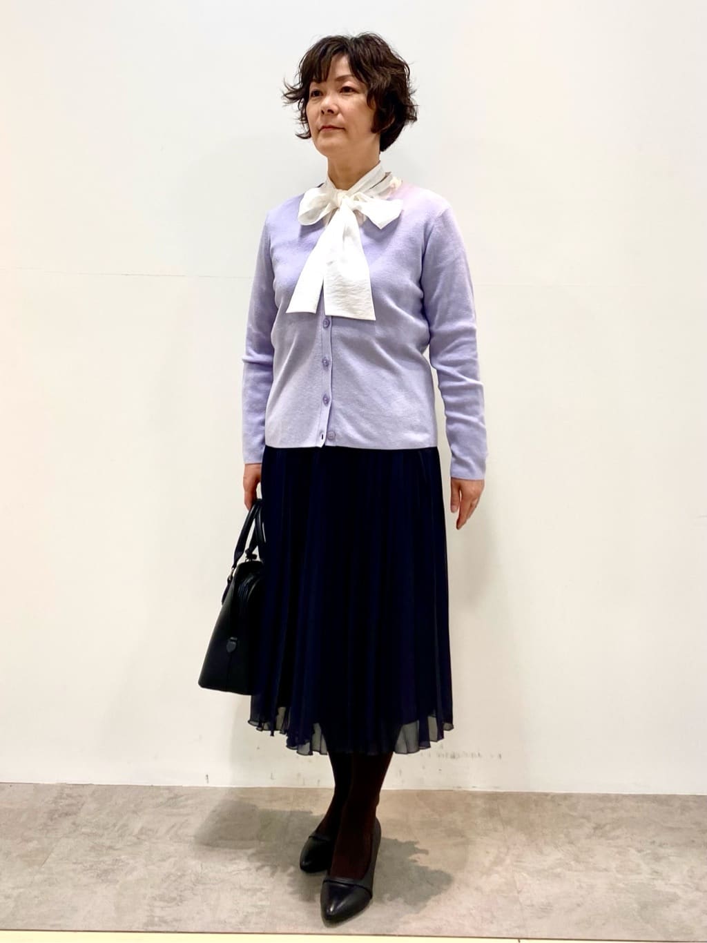 oharaさんの「Reflect｜【選べる5色／アンサンブル可】Vネックカーディガン」を使ったコーディネート