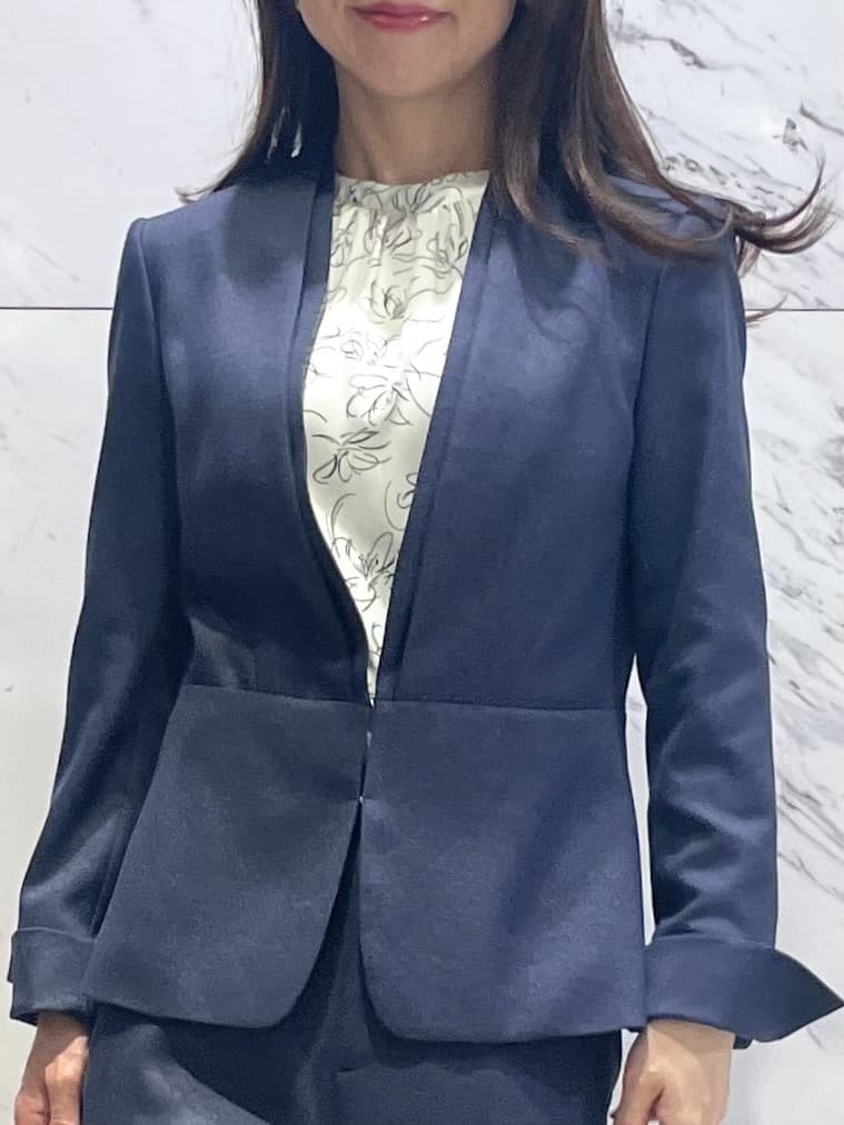 saitouさんの「COUP DE CHANCE｜【手洗い可／日本製／スーツ可】美シルエット カラーレスジャケット」を使ったコーディネート