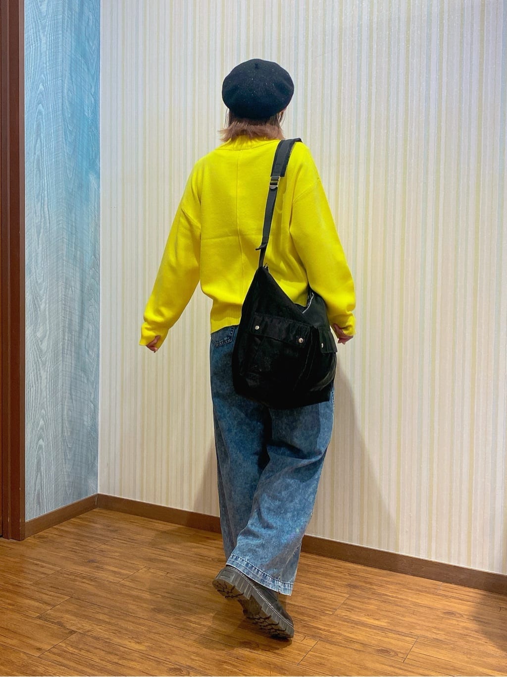 ayaさんの「SHOO･LA･RUE｜【洗濯機可/S-LL】厚すぎない　ゆったりシンプルもちもちニット」を使ったコーディネート