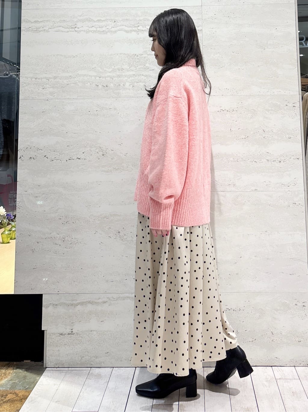 かほさんの「OPAQUE.CLIP｜ベーシックショートブーツ【THEシリーズ／抗菌防臭加工】」を使ったコーディネート