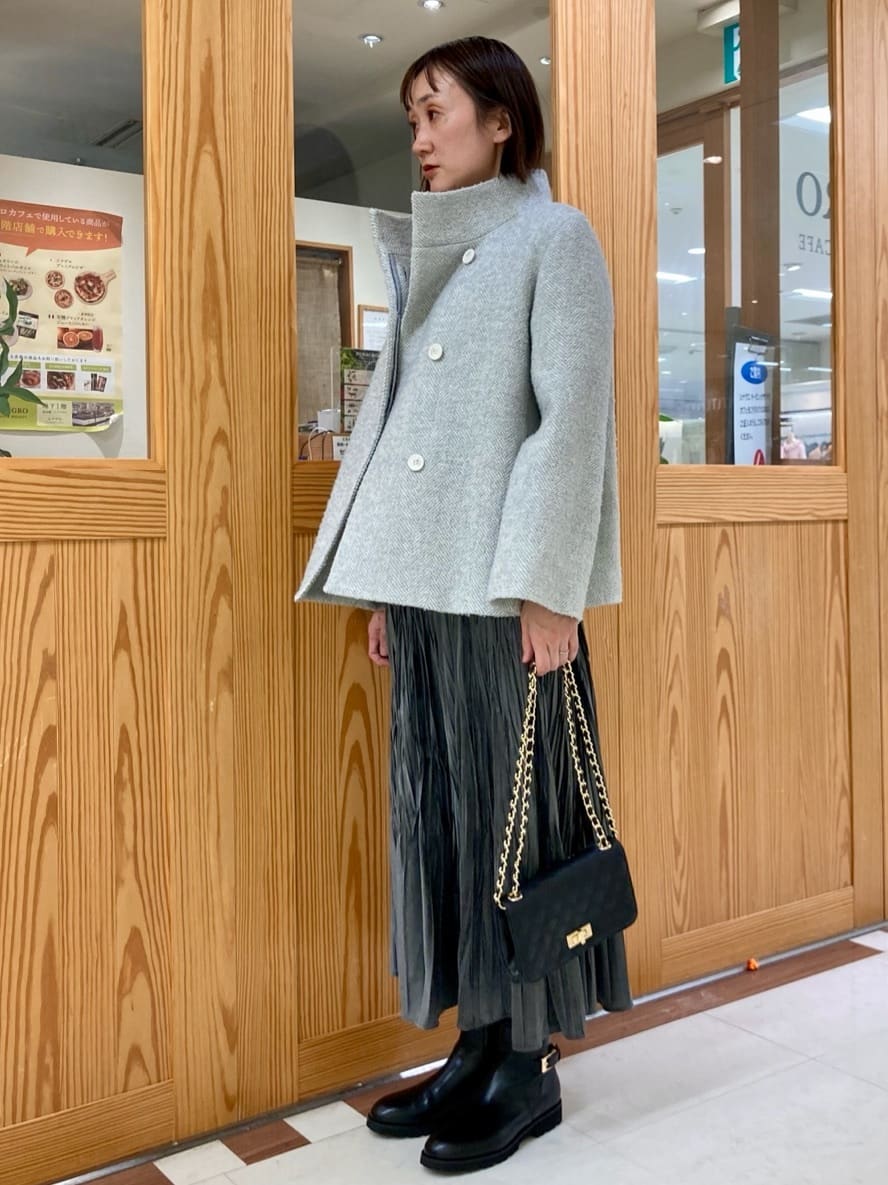 ゆうさんの「UNTITLED｜【大人な品格/ふわふわニット】フォックスカシミヤ コクーンニット」を使ったコーディネート