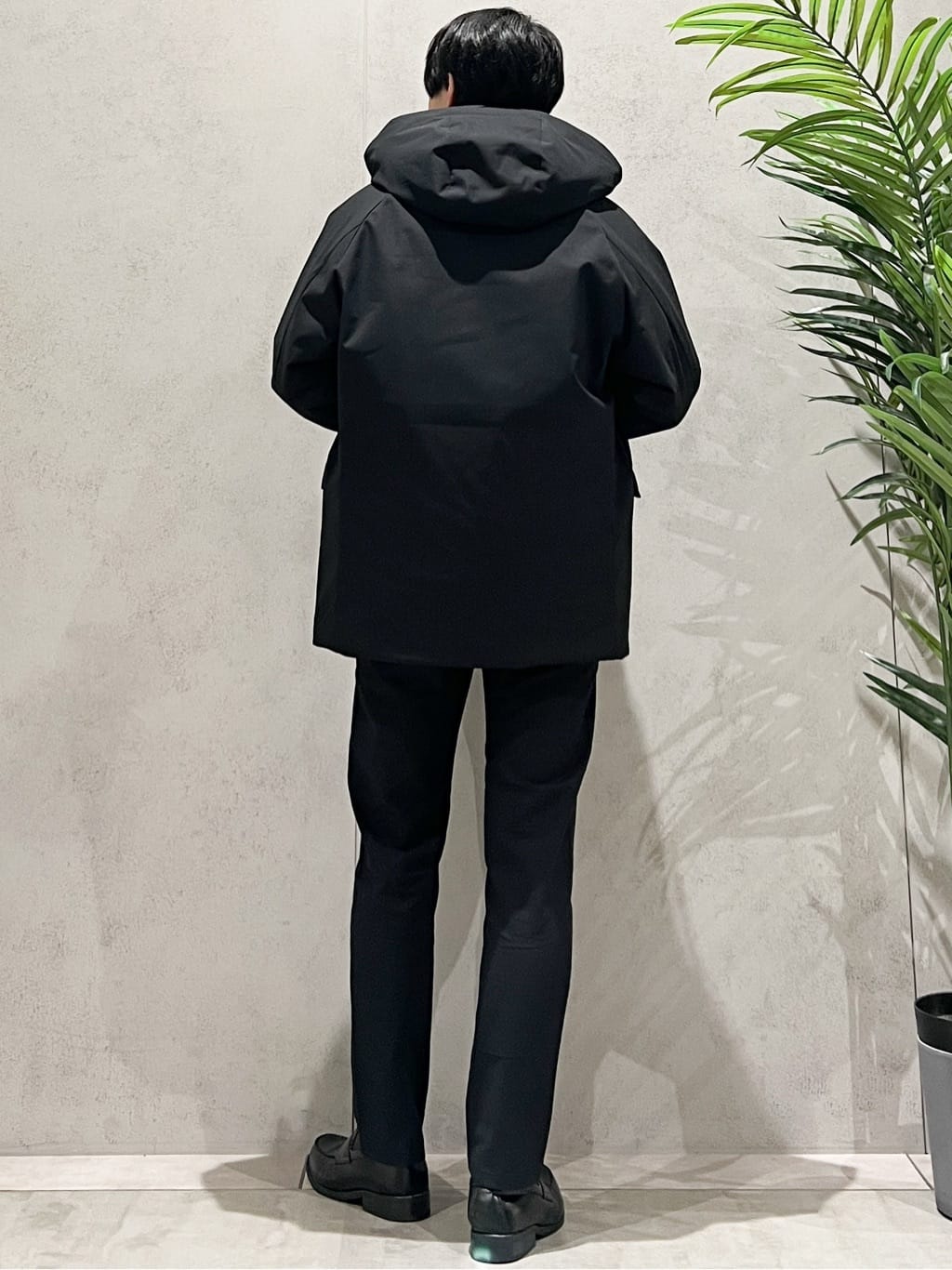 SHI-MAさんの「THE SHOP TK｜【軽くて、暖かい】SORONA／ソロナ 中綿ブルゾン 防風/軽量/洗濯機OK/フード脱着可」を使ったコーディネート