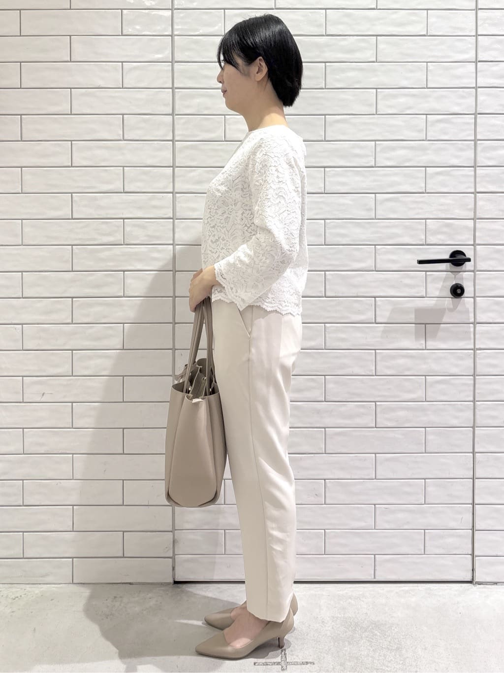 ayumiさんの「OPAQUE.CLIP｜《通勤対応》レースブラウス【洗濯機OK】」を使ったコーディネート