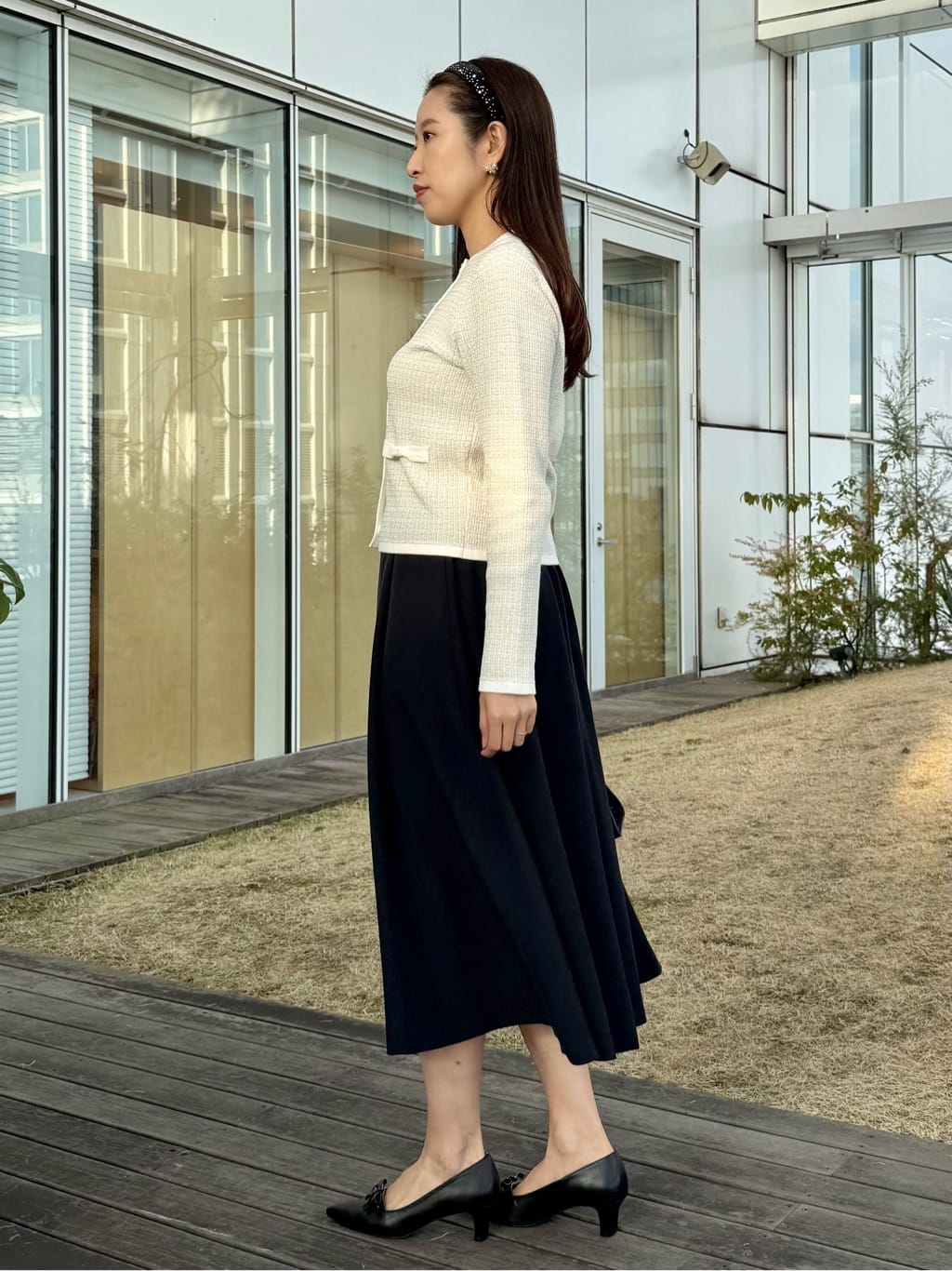 teiさんの「Couture brooch｜リボンデザイン2WAYバッグ」を使ったコーディネート