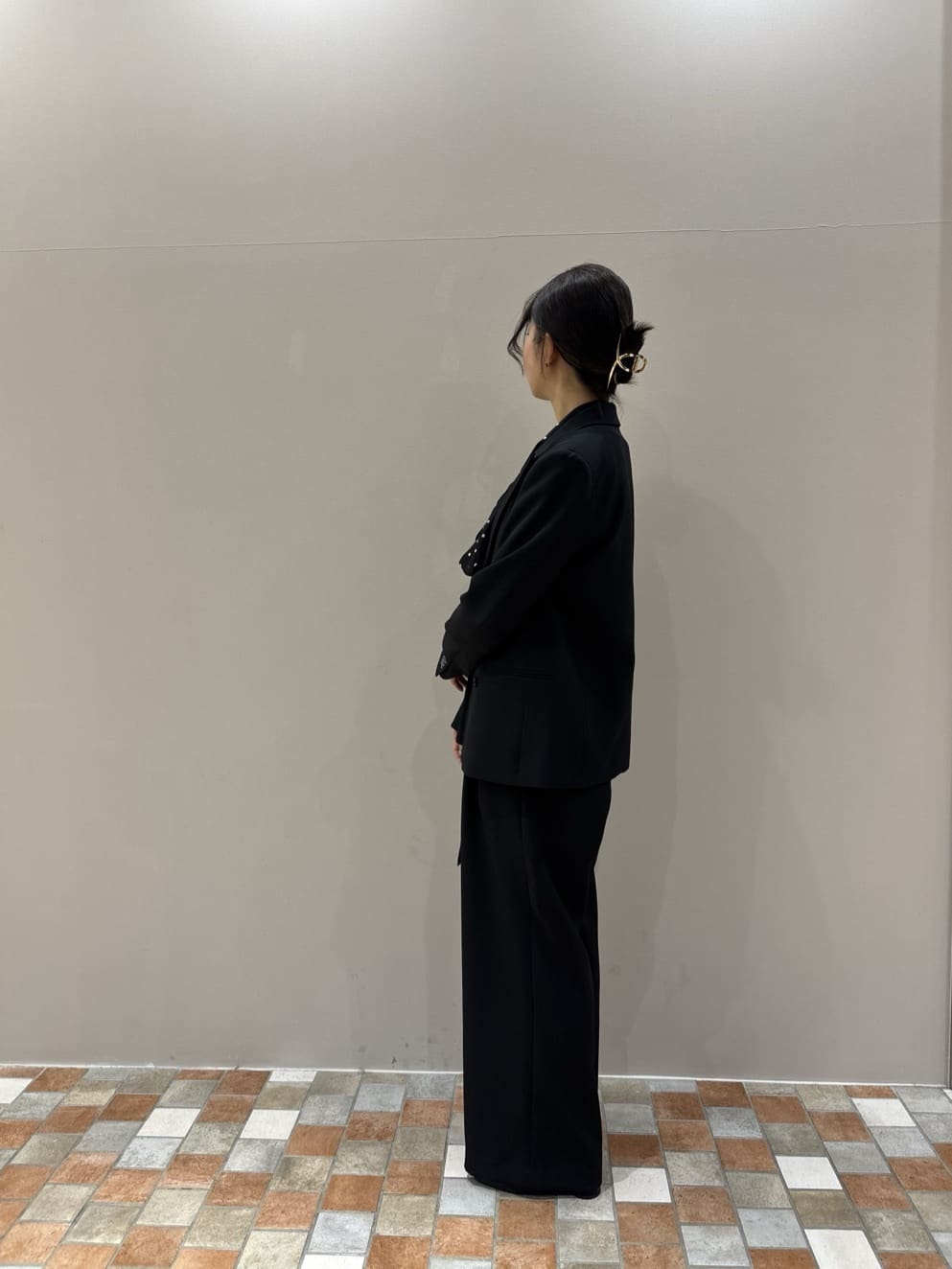 みゆさんの「INDIVI｜【オケージョン/セレモニー】サテンドットボウタイブラウス」を使ったコーディネート
