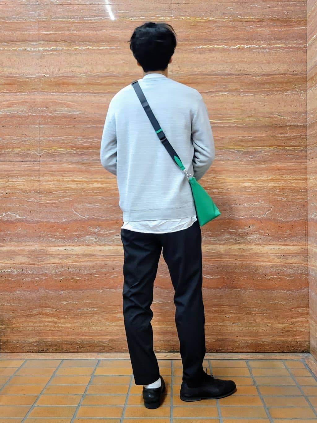 piroyaさんの「TAKEO KIKUCHI｜【洗える】カラースプリングニット」を使ったコーディネート