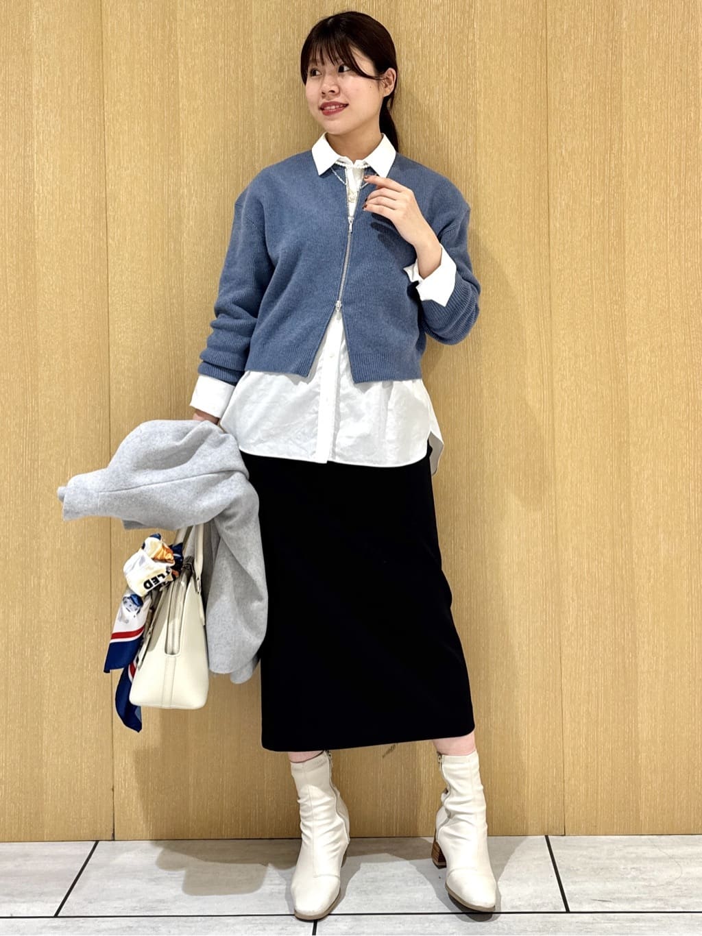 nanaさんの「UNTITLED｜【重ね着レイヤード/スーツブラウス】ファインブロードベーシックシャツ」を使ったコーディネート