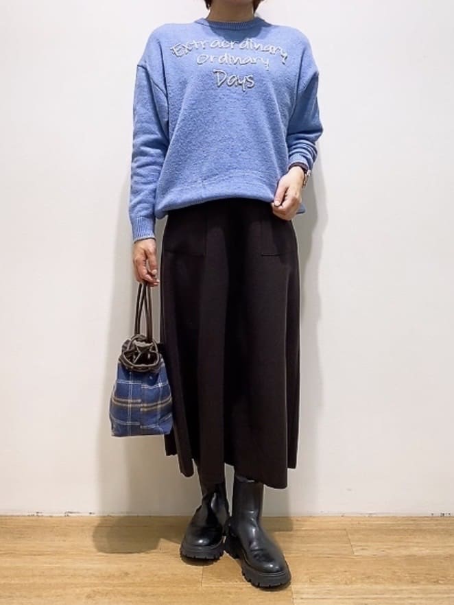 Hamaさんの「Dessin｜【洗える】ペイント風刺繍入り配色ラインニット」を使ったコーディネート