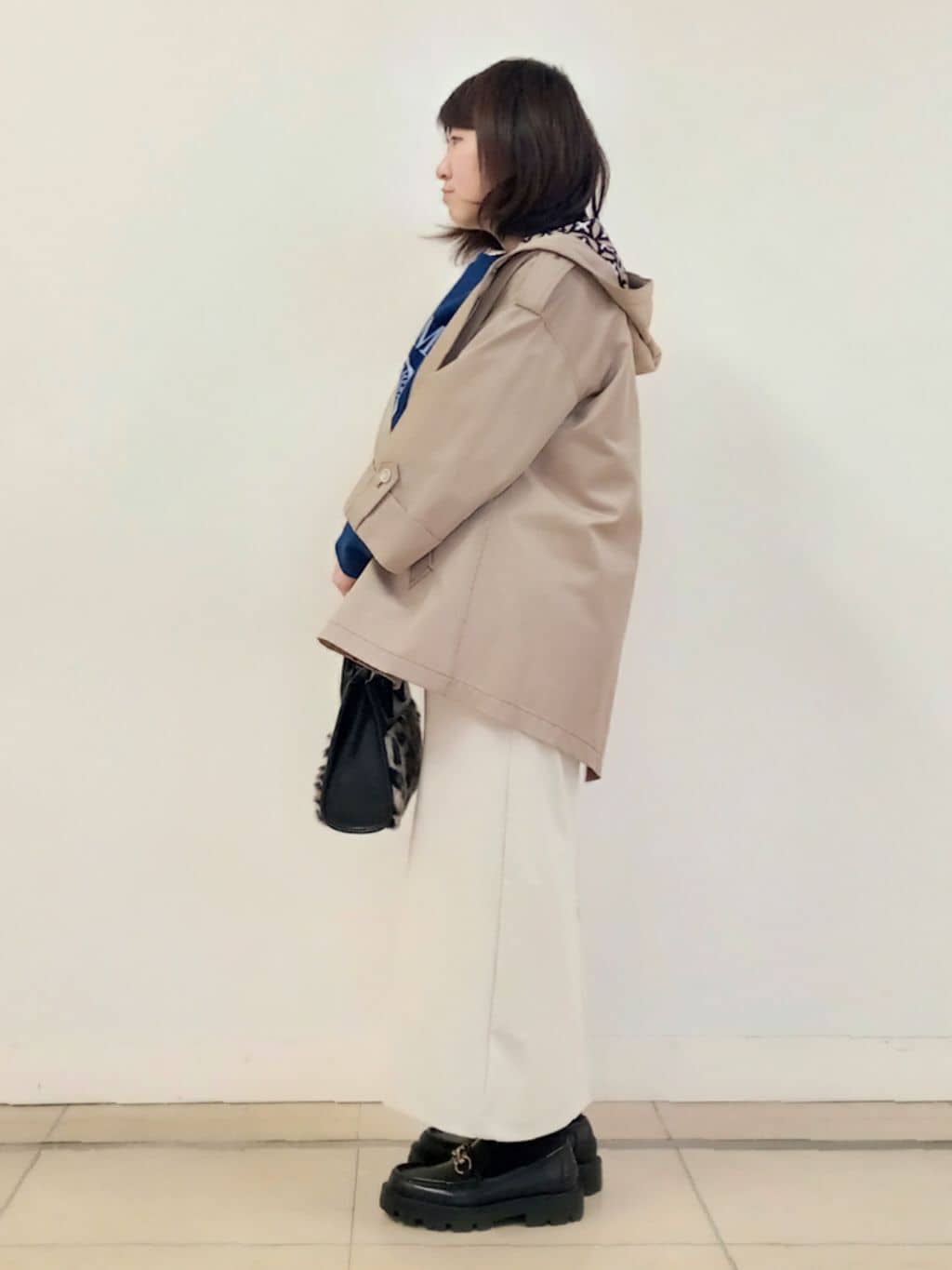 emiさんの「DRESSTERIOR｜◆【洗える/ポケット付き】ストレッチナロースカート」を使ったコーディネート
