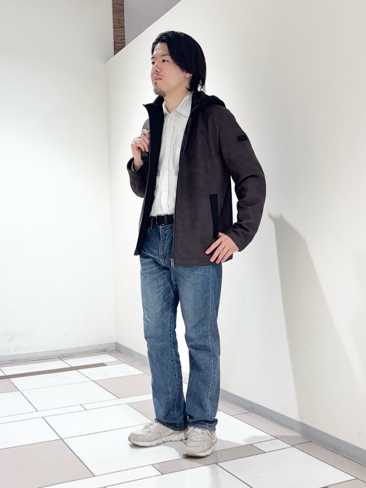 及川さんの「TAKEO KIKUCHI｜【JUST ONE LAYER】ダウンファブリック ジップアップ フード ブルゾン」を使ったコーディネート