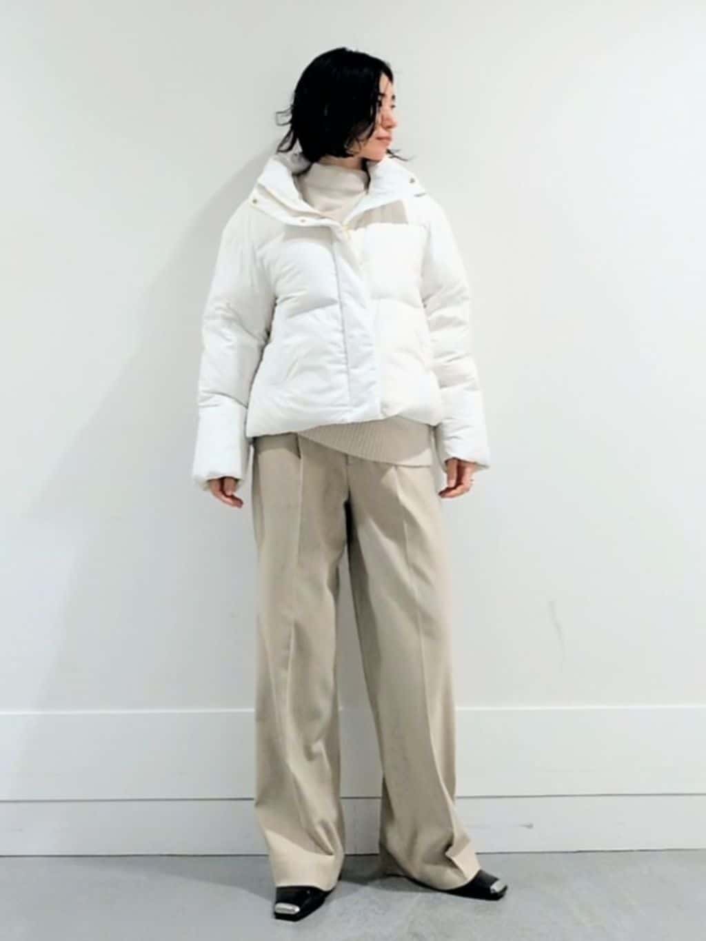 ミズタさんの「UNTITLED｜【トレンド/撥水機能/防寒】ショートダウンコート」を使ったコーディネート