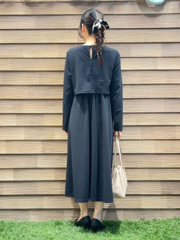 himiさんの「SHOO･LA･RUE｜【S-LL】コーデに迷わずきちんと決まる セットアップ風ワンピース」を使ったコーディネート