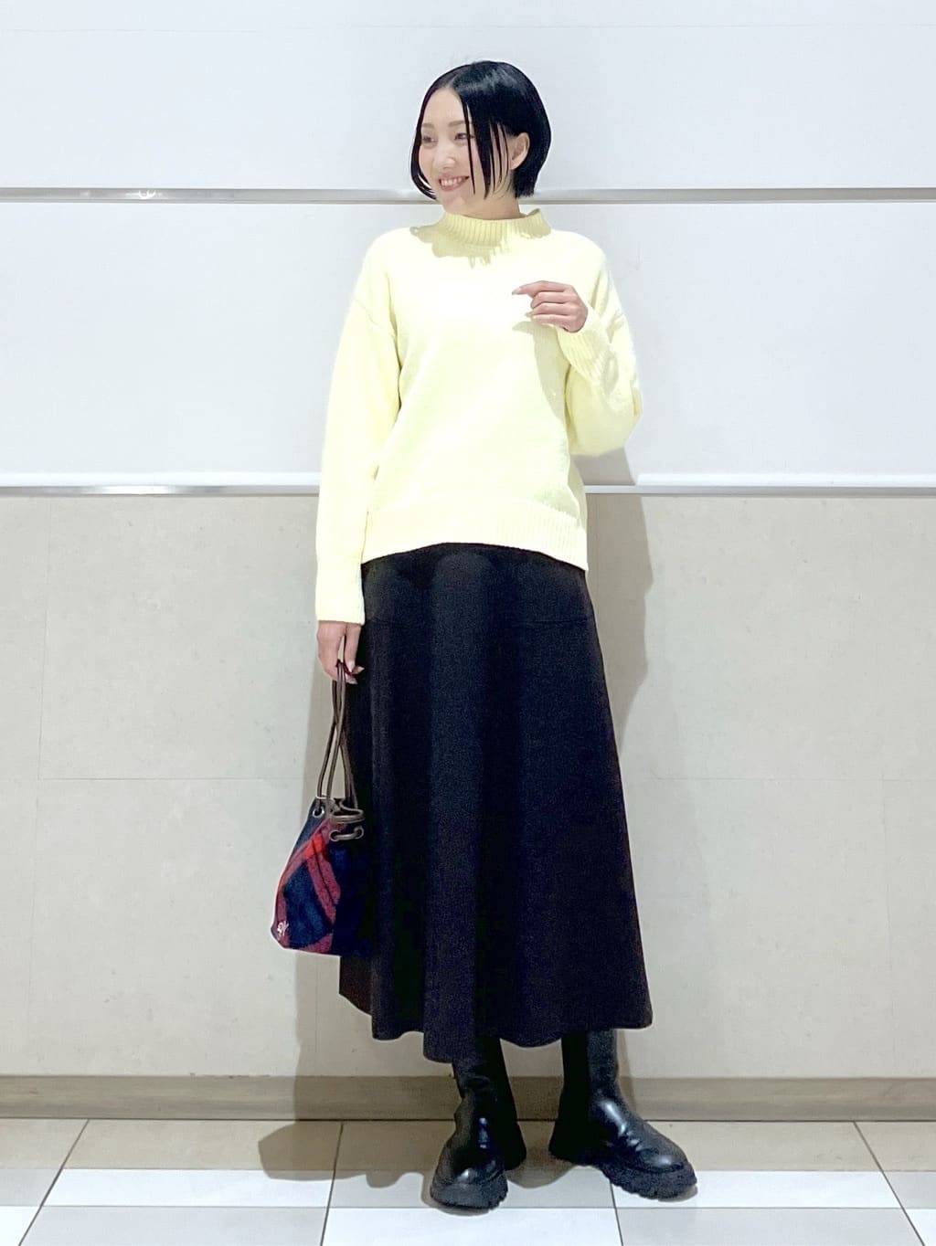 eriko さんの「Dessin｜【洗える】ハイネックベロアモールニット」を使ったコーディネート