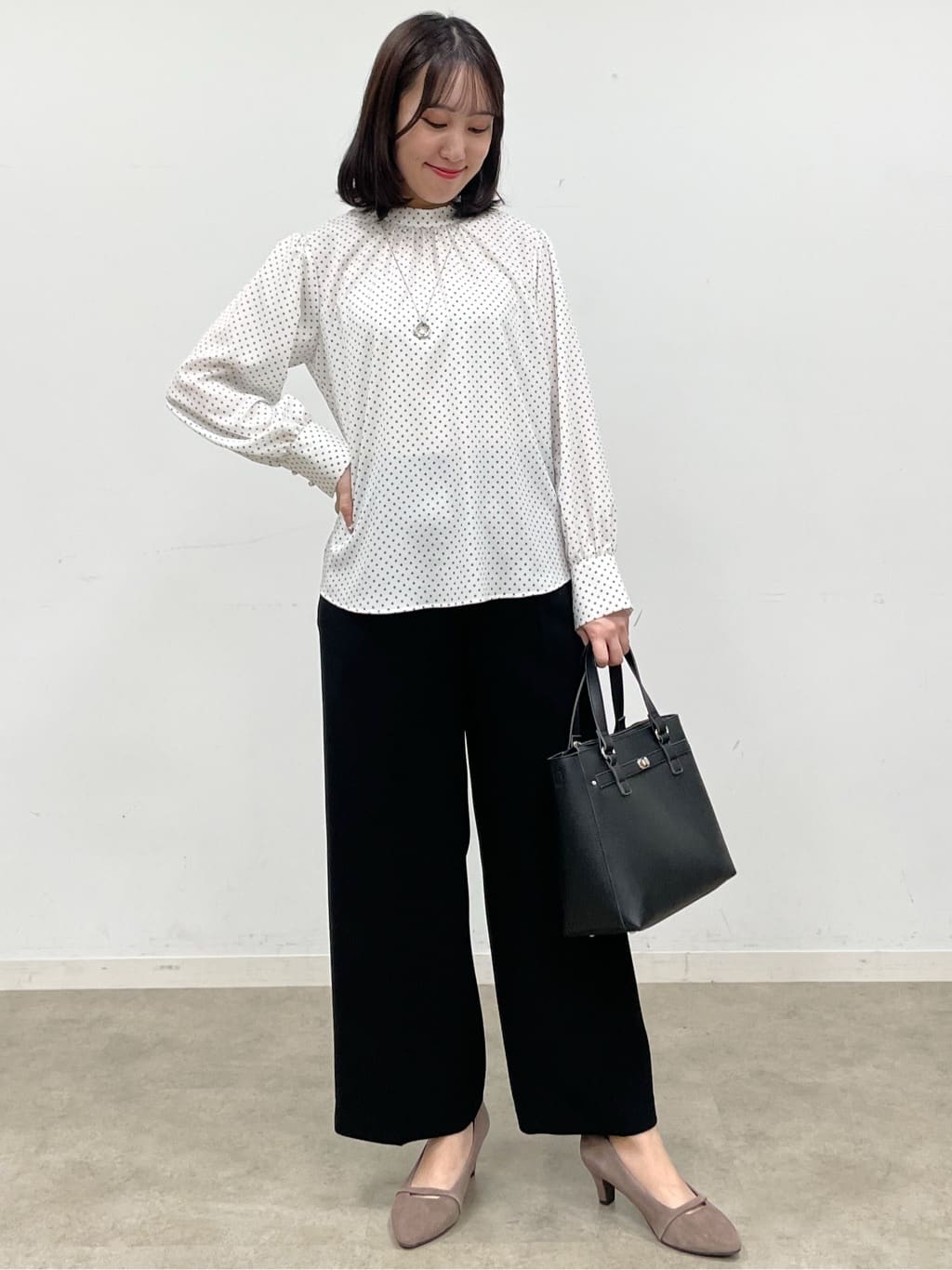 yukariさんの「Reflect｜【SS-4Lサイズ】ドットプリントブラウス」を使ったコーディネート