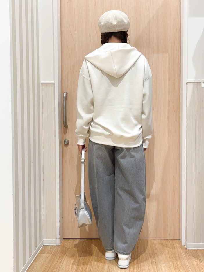 natsumiさんの「SHOO･LA･RUE｜【洗濯機可/S-LL】ほどよいゆとりの もちっとやわらかリブニット」を使ったコーディネート