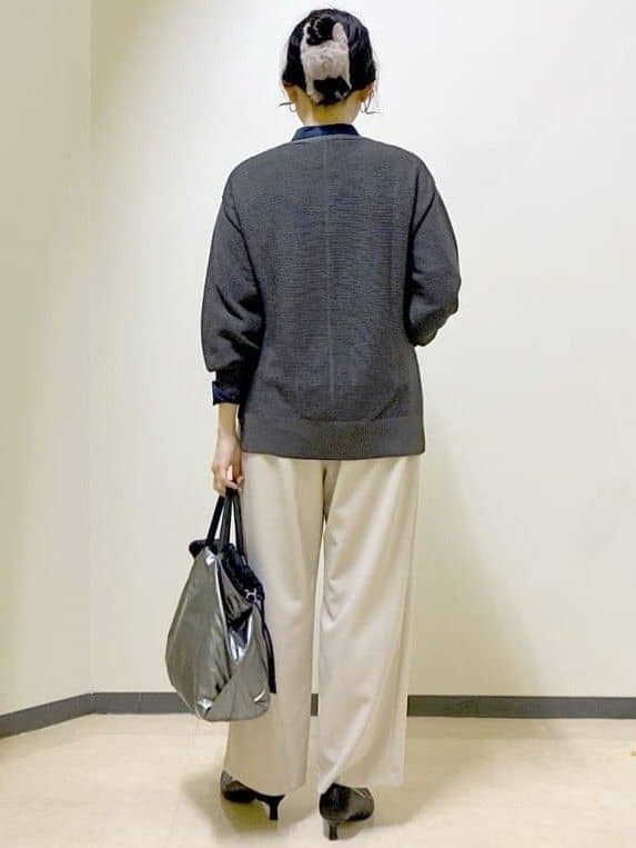  beni_gingerさんの「Reflect｜【パンツ合わせにぴったり◎】ゆったりオフボディニット」を使ったコーディネート