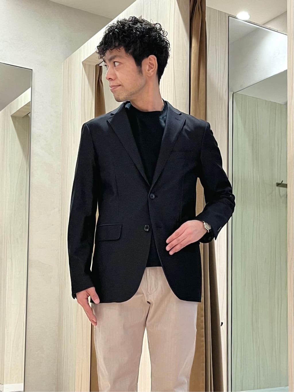 URAさんの「TAKEO KIKUCHI｜【ダウンライナー付き】ドビースタンドカラーコート」を使ったコーディネート