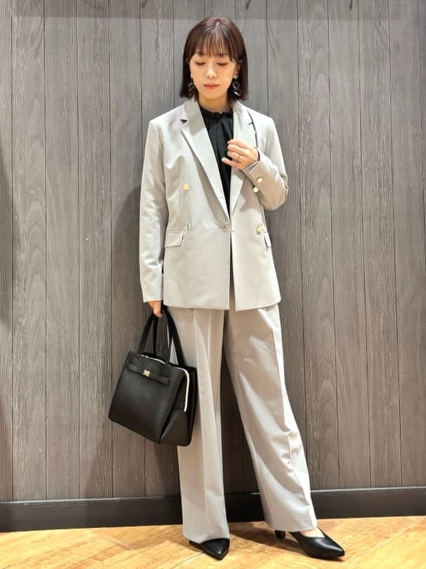 meiさんの「SHOO･LA･RUE｜【セットアップ可/S-LL/洗濯機可】マニッシュに決まる ダブルブレストジャケット」を使ったコーディネート