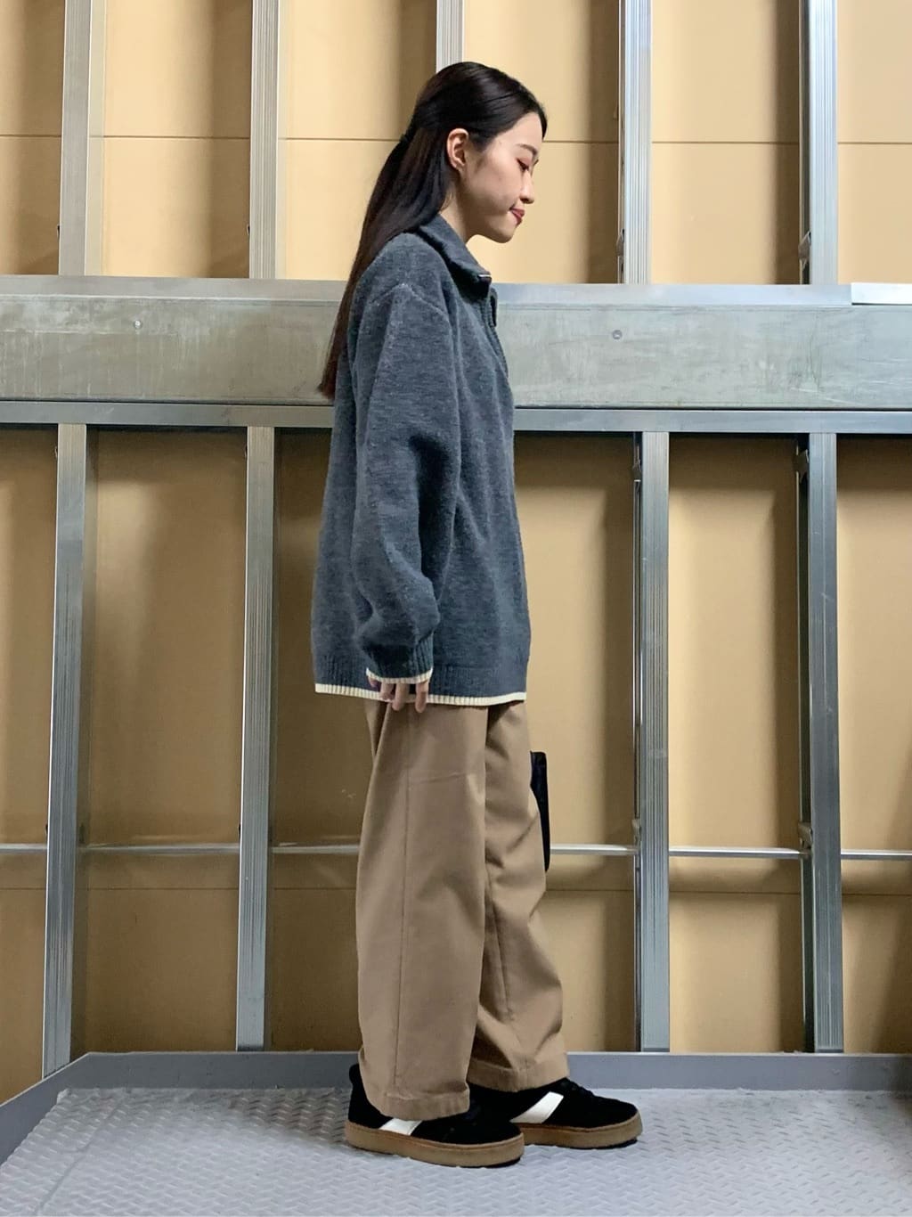 sahoさんの「THE SHOP TK｜【洗える】ほど良くラフで女性らしい ハーフZIPニット」を使ったコーディネート