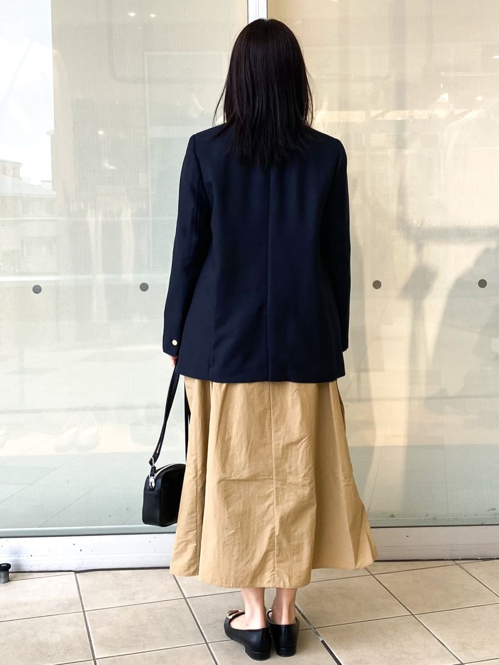 Jeanさんの「OPAQUE.CLIP｜金ボタンダブルブレストテーラードジャケット／セットアップ対応【洗える】」を使ったコーディネート
