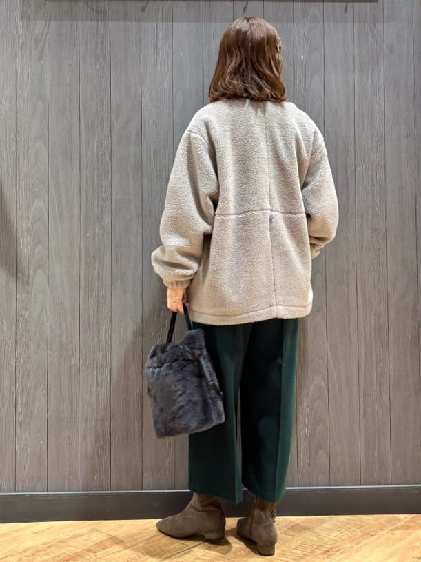 meiさんの「SHOO･LA･RUE｜ストレッチローヒール」を使ったコーディネート
