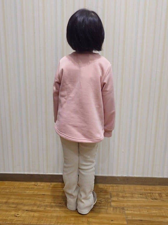 Yuiさんの「SHOO･LA･RUE｜【100-150cm/裏起毛】Aライン アソートスウェット」を使ったコーディネート