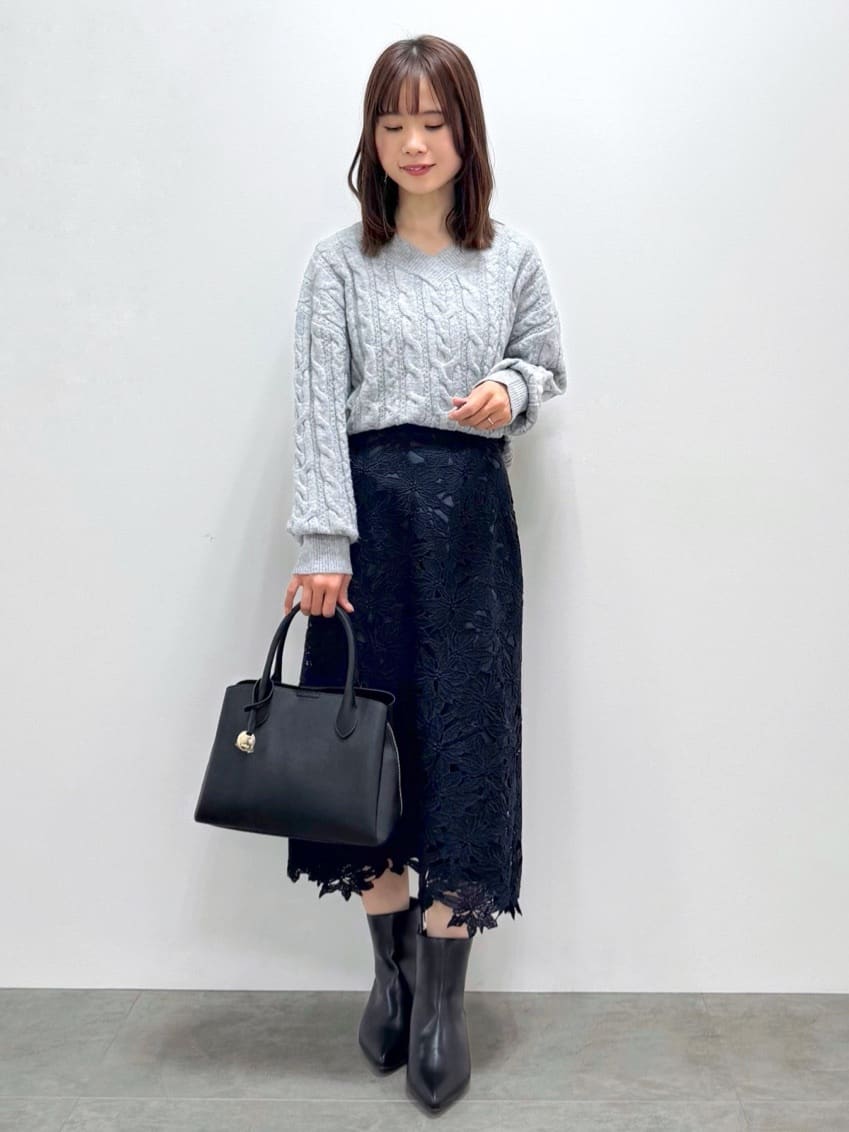 kozuさんの「index｜KAWADAダウンドロストミドルコート【撥水／洗濯機OK／2WAY／静電気防止裏地】《XS～3L》」を使ったコーディネート