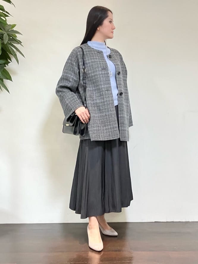 カレンさんの「UNTITLED｜【ミディ丈/軽やか】セミラグランリバー コート」を使ったコーディネート