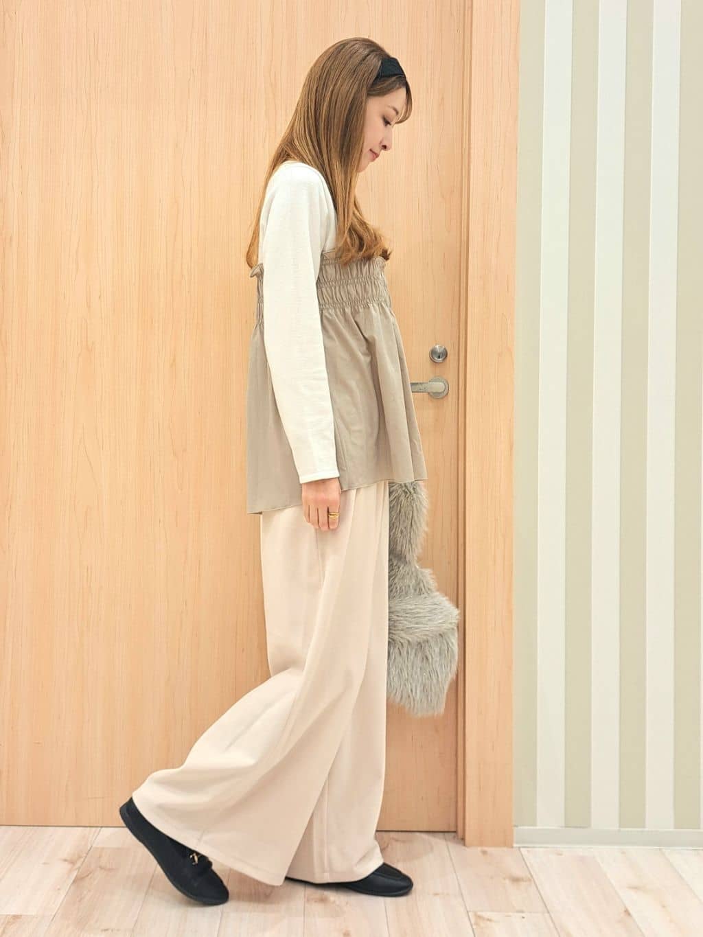 kanaさんの「SHOO･LA･RUE｜【S-LL】1枚でコーデが決まる ビスチェ風ドッキングトップス」を使ったコーディネート