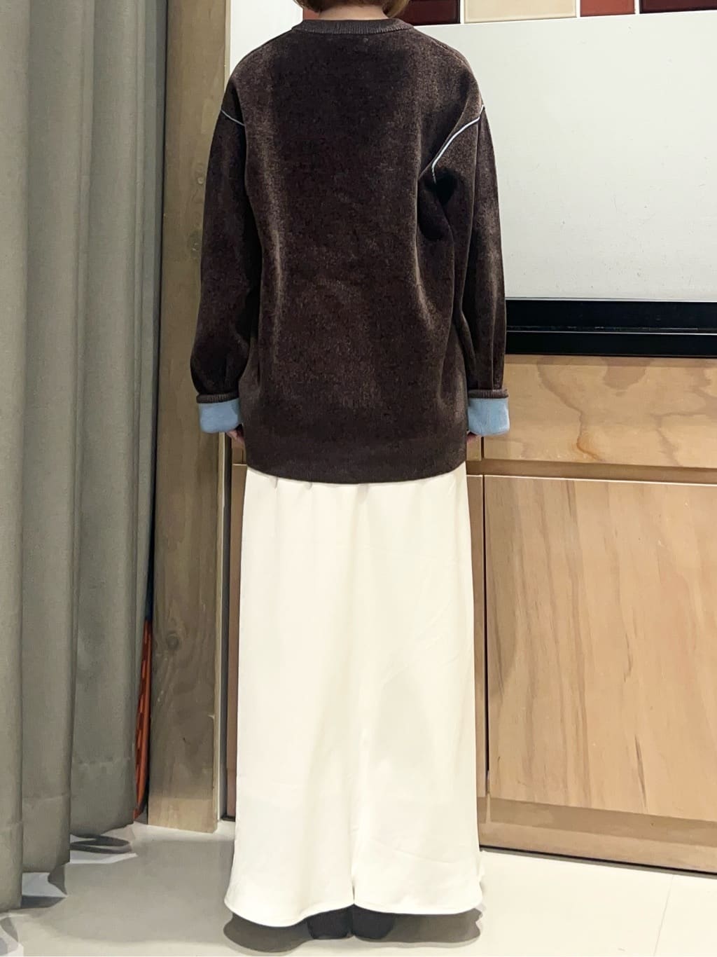 かのさんの「THE SHOP TK｜【包み込まれるような柔らかさ】配色モールニット 洗濯機OK」を使ったコーディネート