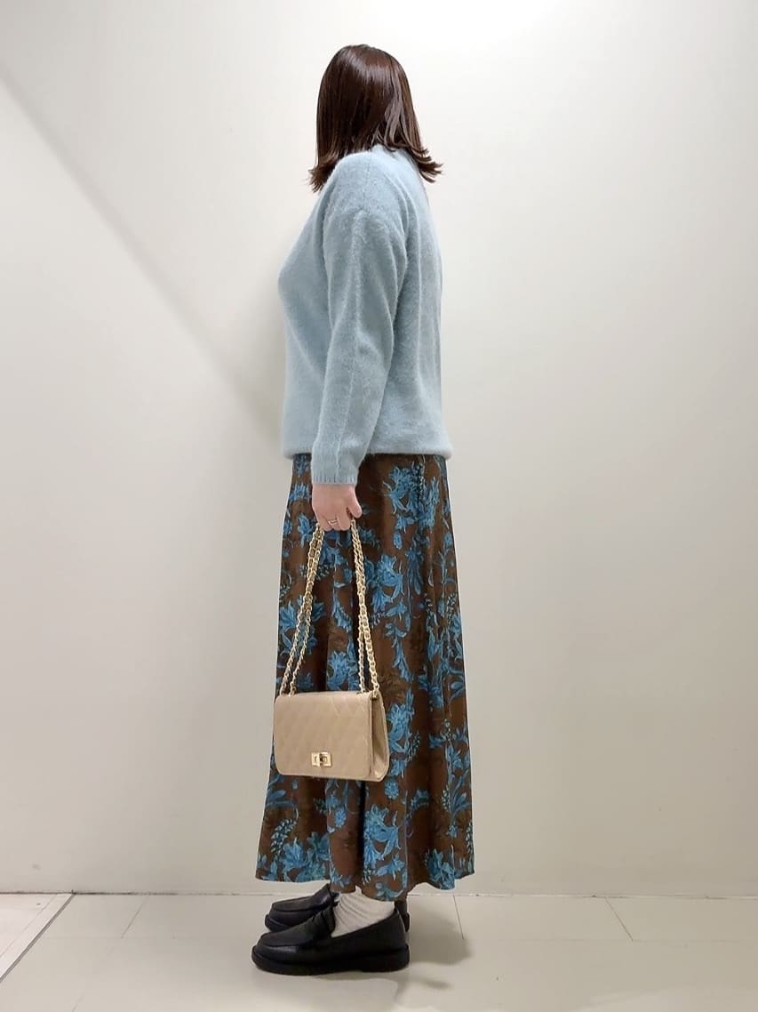 YUIさんの「UNTITLED｜【はっ水機能/フード取り外し可】ミディダウンコート」を使ったコーディネート