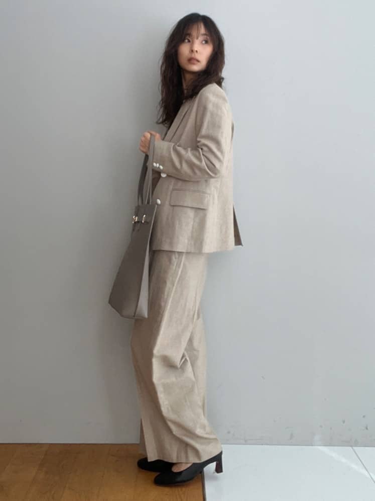 misaさんの「DRESSTERIOR｜【セットアップ可】リネンブレンドダブルブレストジャケット」を使ったコーディネート