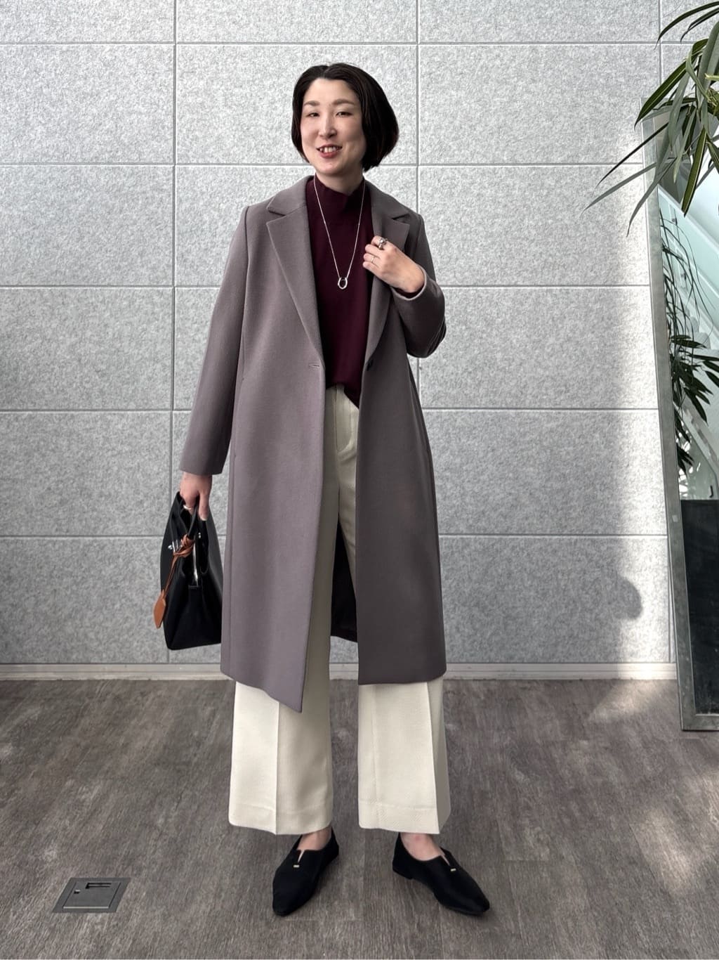 yuriさんの「INDIVI｜【洗える／毛玉になりにくい】エクストラファインウール リブタートルニット」を使ったコーディネート