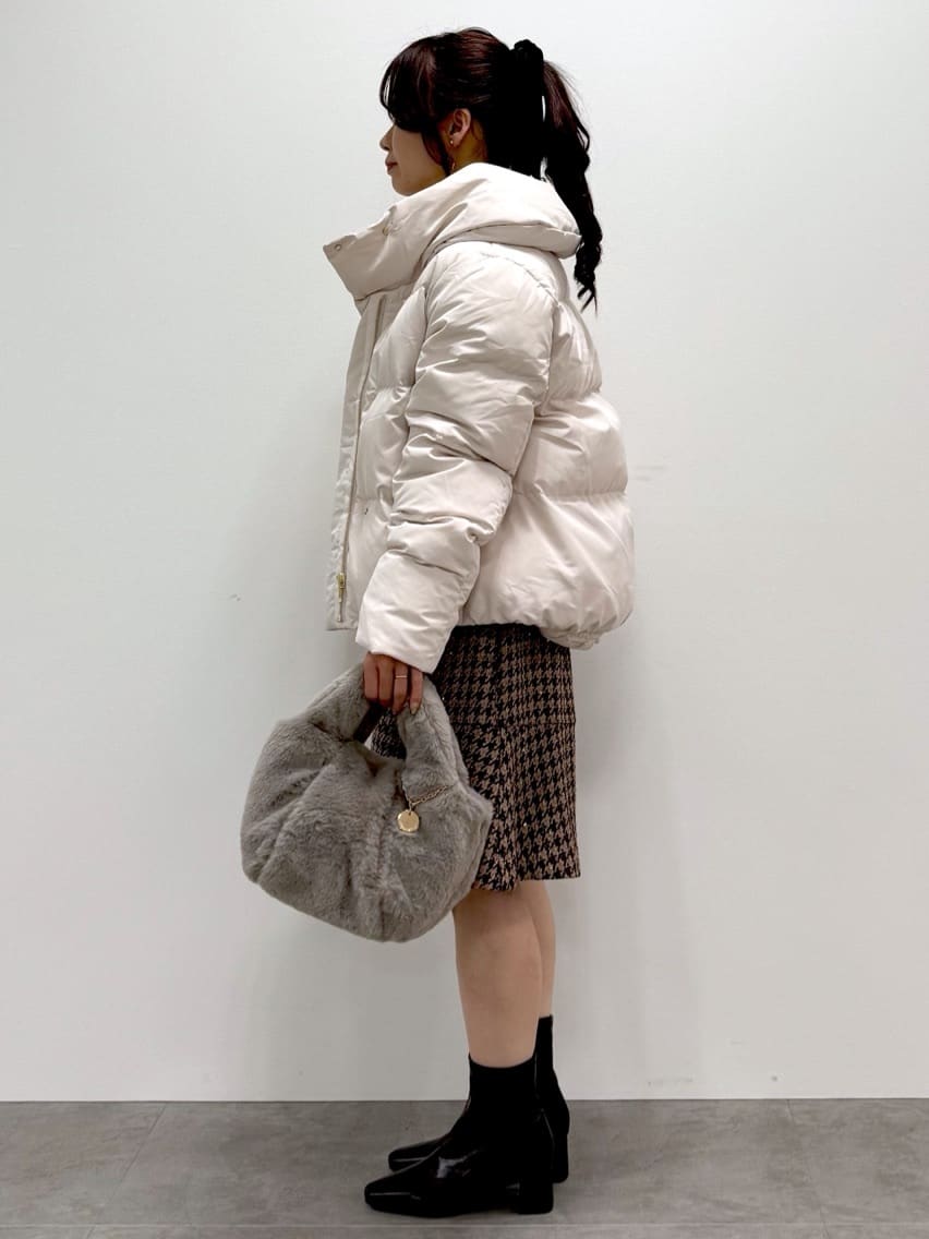 kozuさんの「index｜ラメスパンコール千鳥柄ペプラムミニスカート【洗濯機OK／イージーアイロン】」を使ったコーディネート
