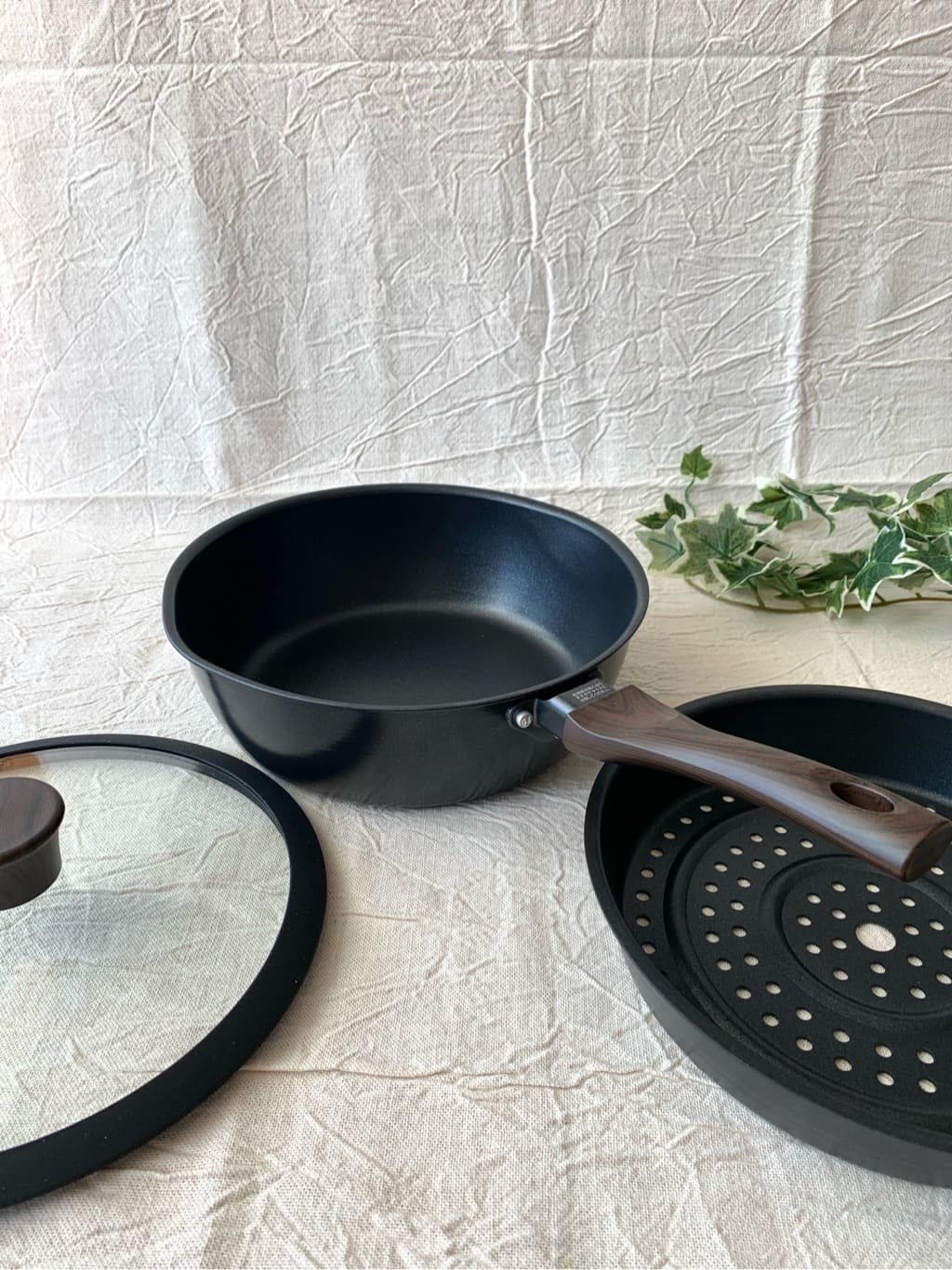 mikachoさんの「212 KITCHEN STORE｜KIMURAnoFRYING PAN（キムラノフライパン）BK」を使ったコーディネート