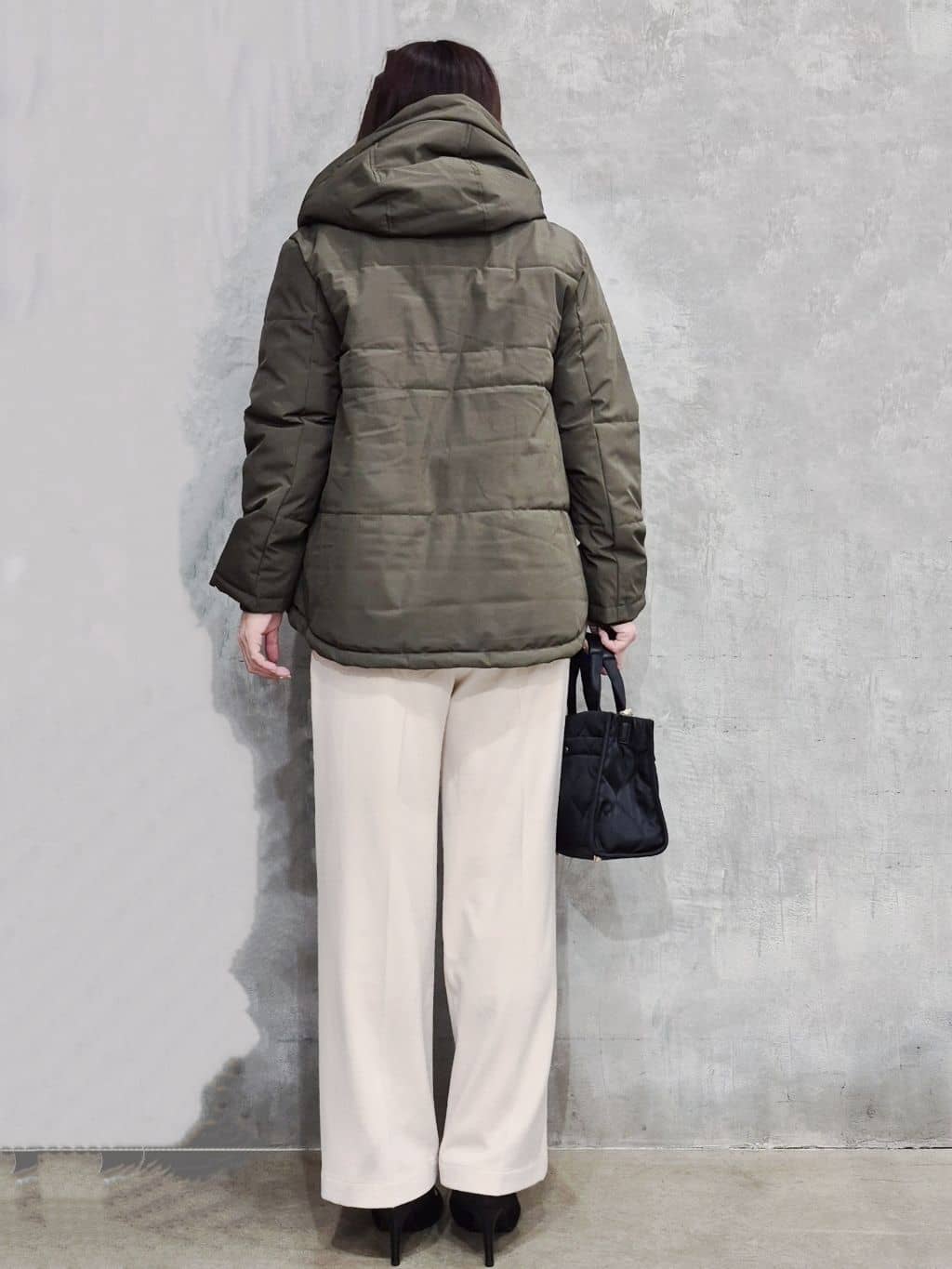 ひさえさんの「THE SHOP TK｜【すっきり見えシルエット】上品ふわもこ中綿ブルゾン」を使ったコーディネート